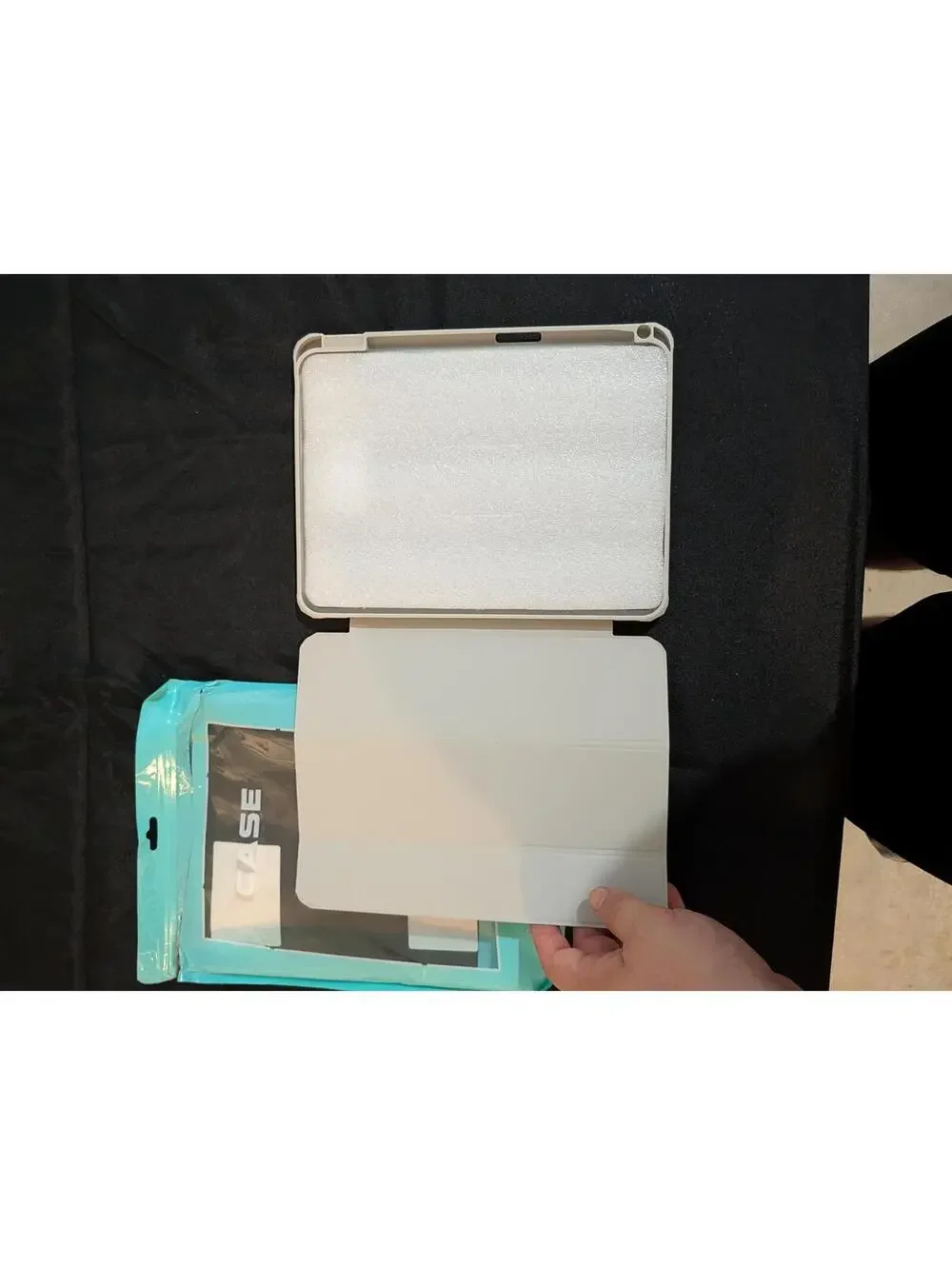 Protective IPad10 Case with Tri-Fold Cover - White